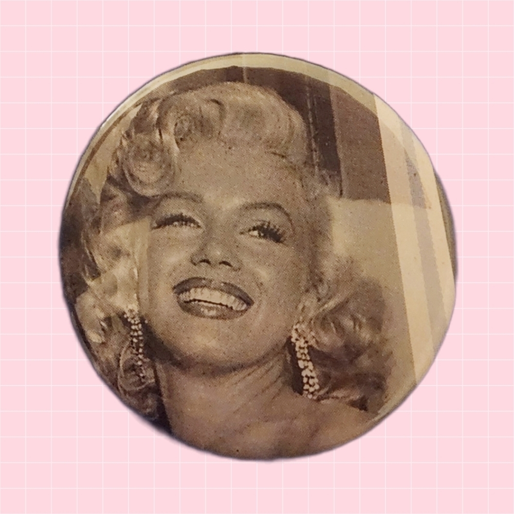 Marilyn Monroe 2" Pin